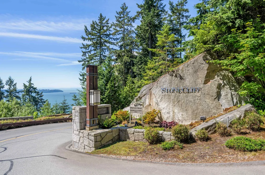 Condo for sale at 1201 3355 Cypress Place West Vancouver British Columbia - MLS: R3140280