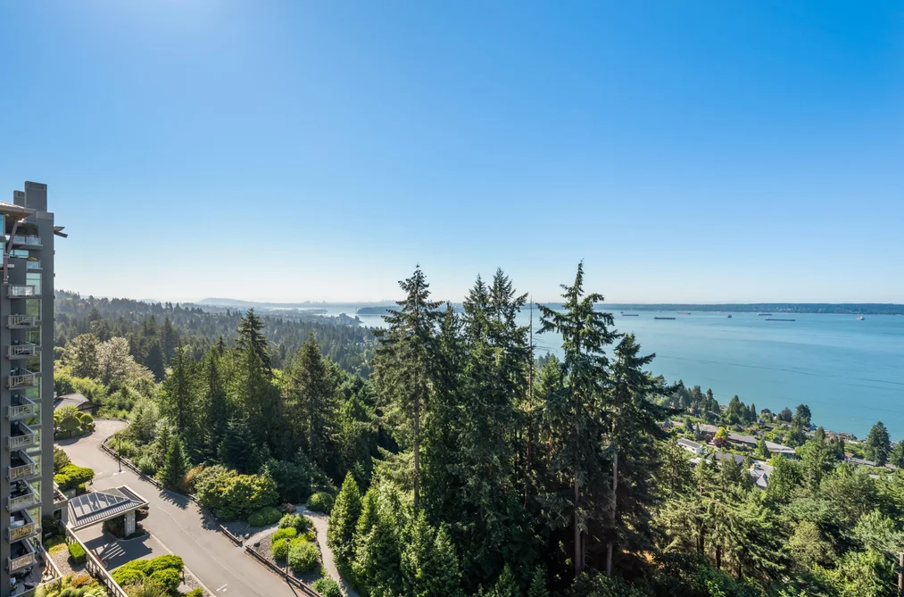 1201 3355 CYPRESS PLACE, West Vancouver, BC — Residential for Sale — Photo 14 of 37