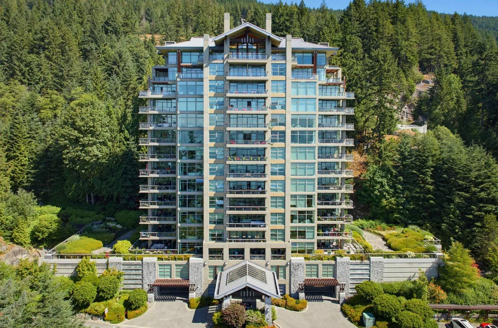 1201 3355 CYPRESS PLACE, West Vancouver, BC — Residential for Sale - Photo 2