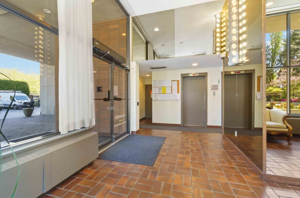 1201 3755 BARTLETT COURT, Burnaby BC V3J 7G7, Burnaby BC — Residential for Sale - Photo 3