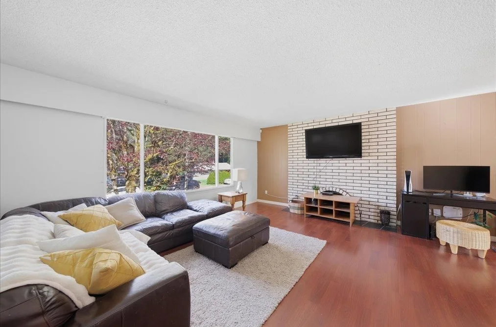 12014 208 STREET, Maple Ridge BC V2X 4W8, Maple Ridge BC — Residential for Sale - Photo 3