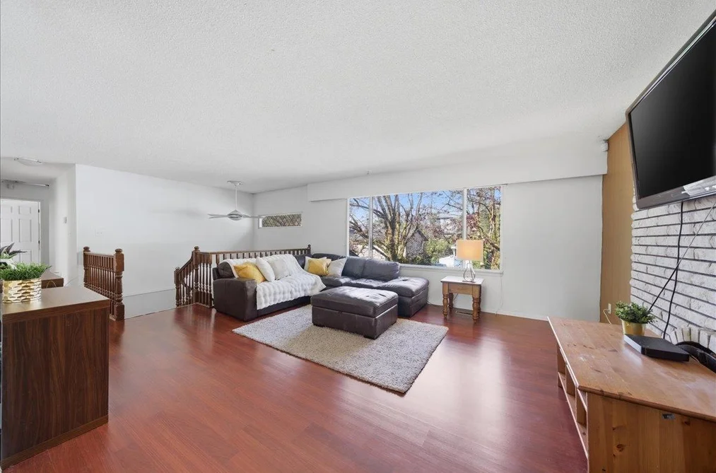 12014 208 STREET, Maple Ridge BC V2X 4W8, Maple Ridge BC — Residential for Sale - Photo 4