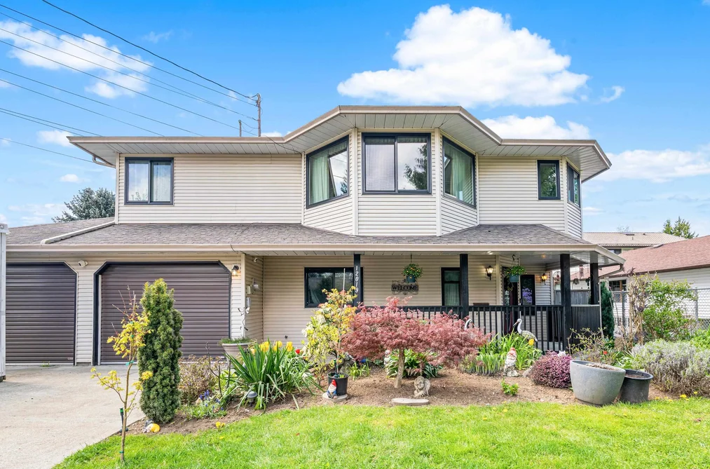 House for sale at 12019 206 Street Maple Ridge British Columbia - MLS: R3086523