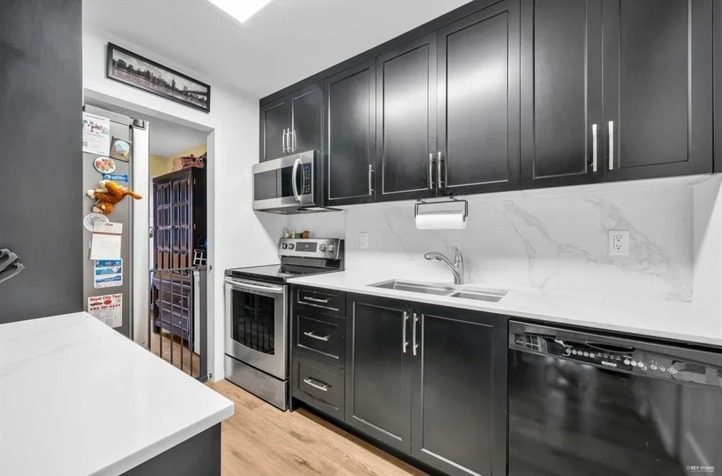 1202 10620 150 STREET, Surrey BC V3R 7S1, Surrey BC — Residential for Sale - Photo 4