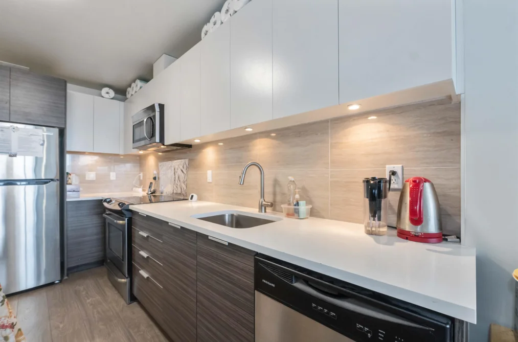 1202 13303 CENTRAL AVENUE, Surrey BC V3T 0K6, Surrey BC — Residential for Sale - Photo 4