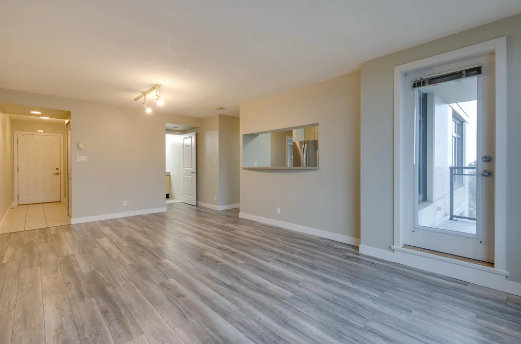 1202 3660 VANNESS AVENUE, Vancouver BC V5R 6H8, Vancouver BC — Residential for Sale - Photo 2