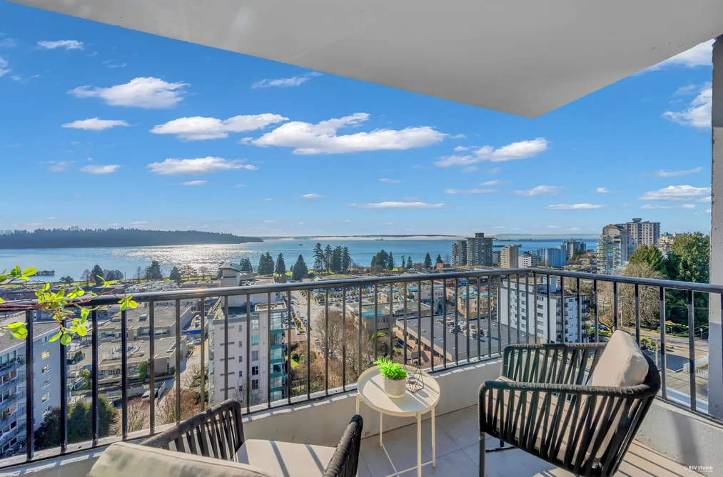 1202 650 16TH STREET, West Vancouver BC V7V 3R9, West Vancouver BC — Residential for Sale - Photo 2