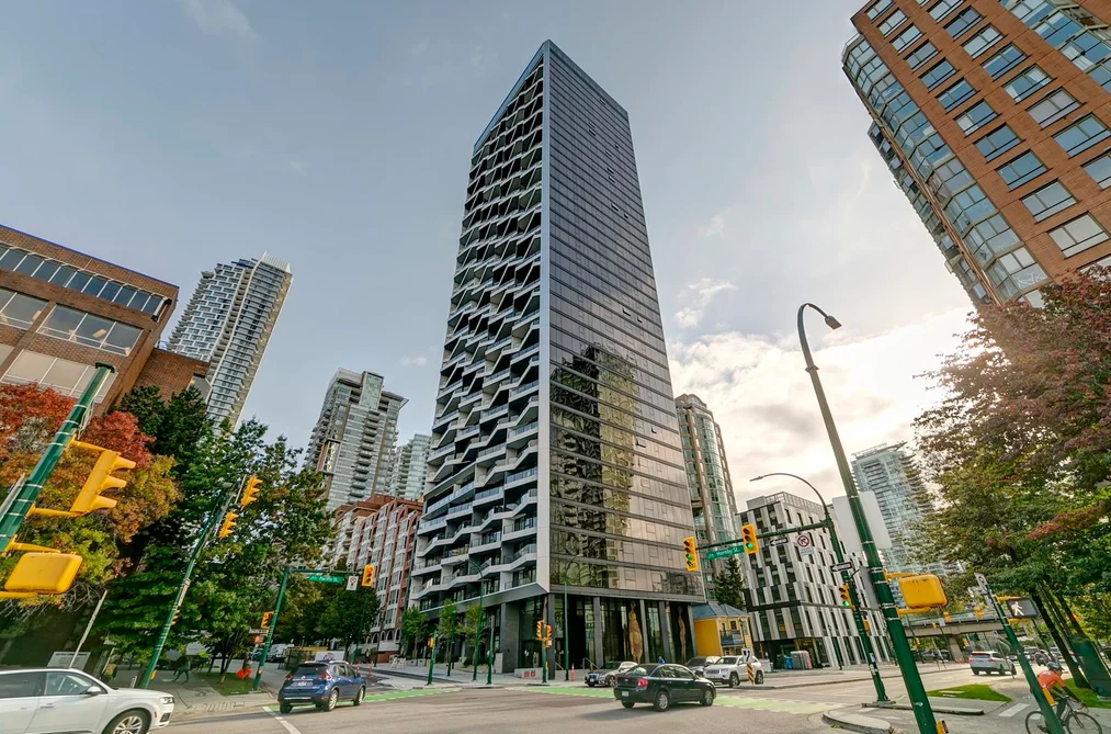 Condo for sale at 1202 889 Pacific Street Vancouver British Columbia - MLS: R3082463