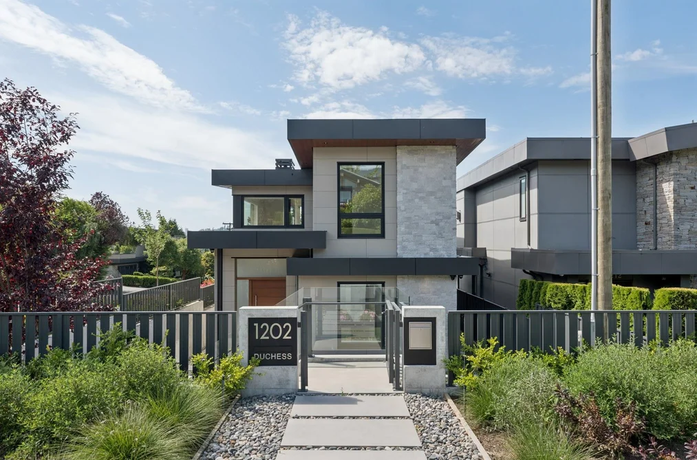 House for sale at 1202 Duchess Avenue West Vancouver British Columbia - MLS: R3148822