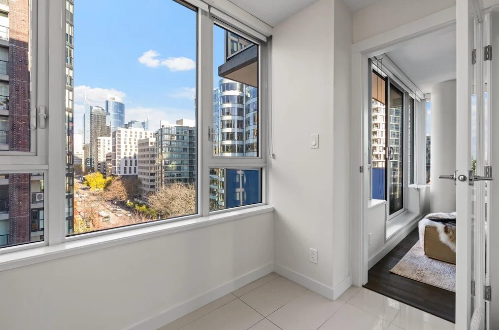 1203-1009 Harwood Street, Vancouver, BC - Condo for Sale - Photo 19 of 40 1203-1009 Harwood Street, Vancouver, BC - Condo for Sale - Photo 19 of 40