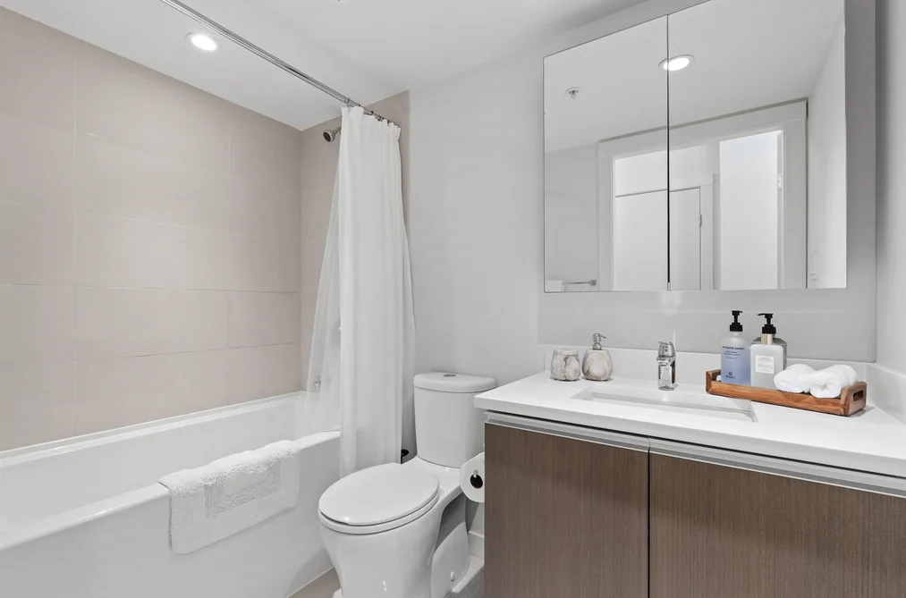 1203-1009 Harwood Street, Vancouver, BC - Condo for Sale - Photo 29 of 40 1203-1009 Harwood Street, Vancouver, BC - Condo for Sale - Photo 29 of 40