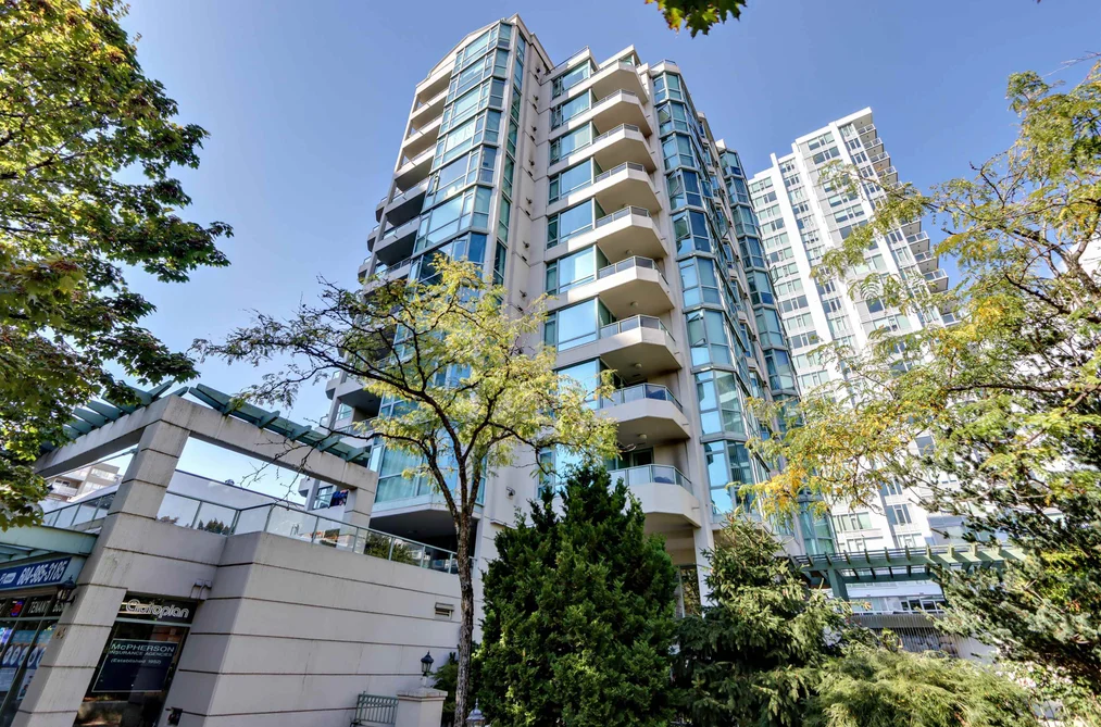 1203 140 E 14TH STREET, North Vancouver BC V7M 1J2, North Vancouver BC — Residential for Sale - Photo 2