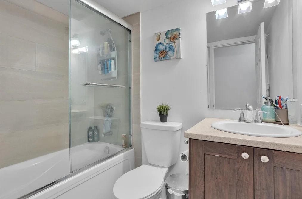 1204 10620 150 STREET, Surrey BC V3R 7S1, Surrey BC — Residential for Sale — Photo 15 of 22