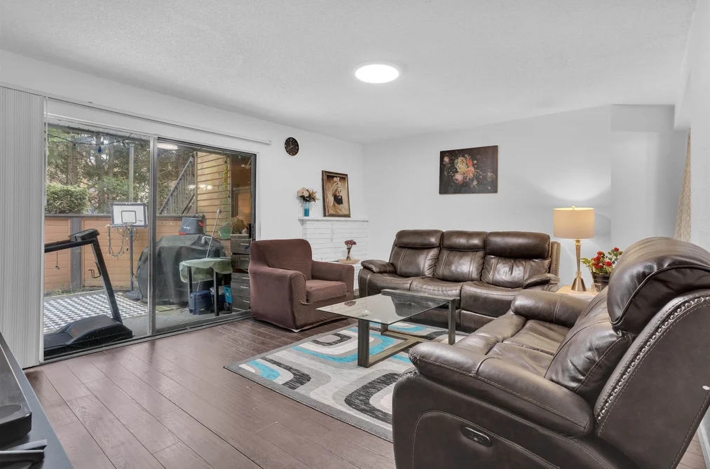 1204 10620 150 STREET, Surrey BC V3R 7S1, Surrey BC — Residential for Sale — Photo 4 of 22