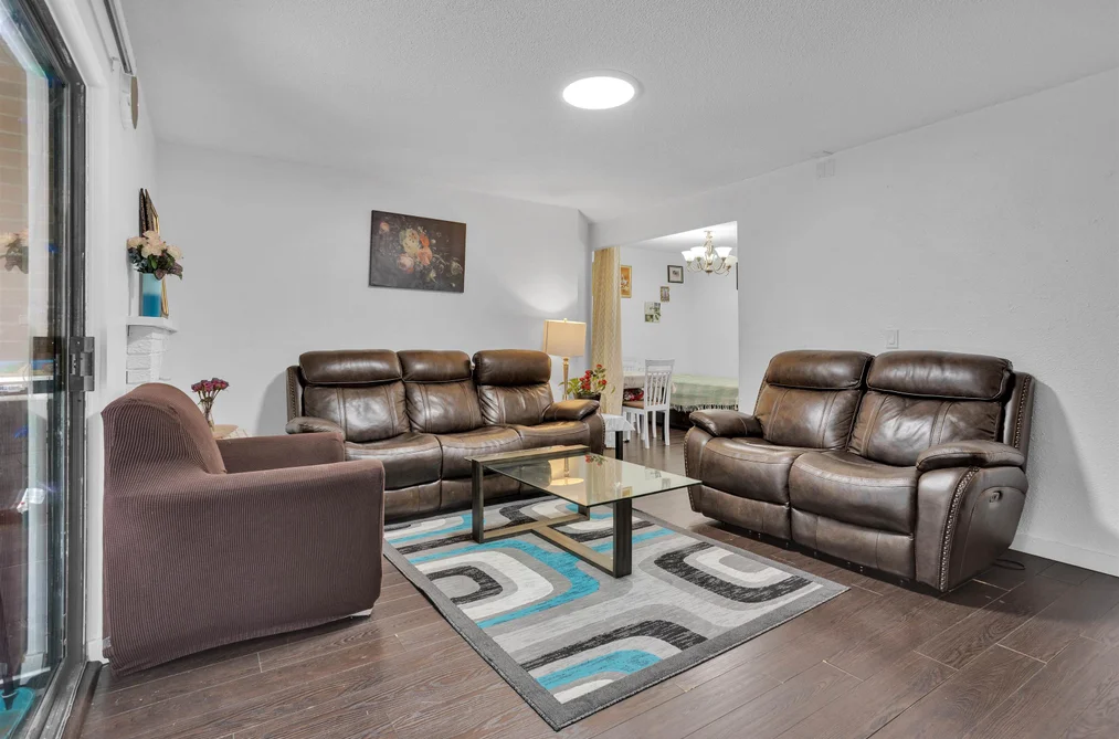 1204 10620 150 STREET, Surrey BC V3R 7S1, Surrey BC — Residential for Sale — Photo 5 of 22