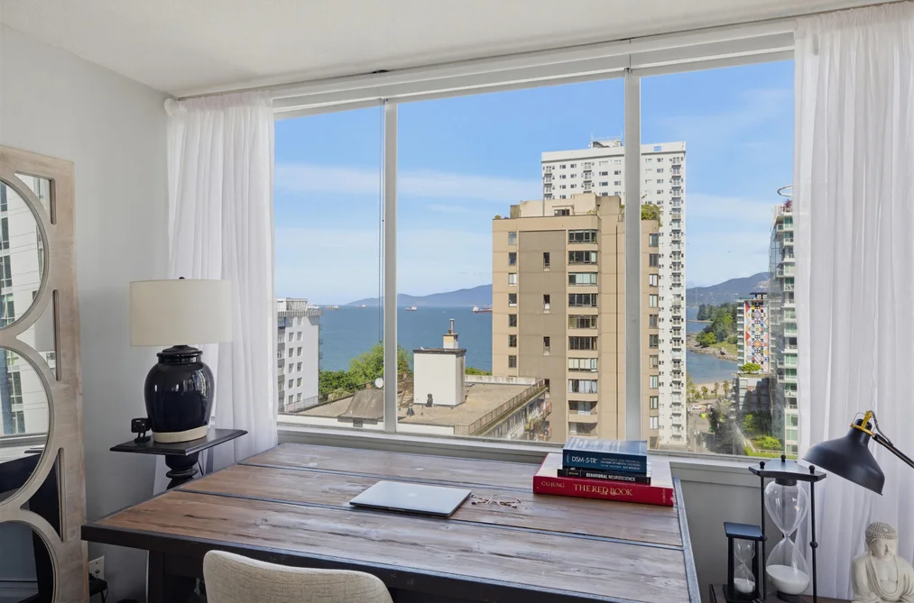 1204 1251 CARDERO STREET, Vancouver BC V6G 2H9, Vancouver BC — Residential for Sale - Photo 2