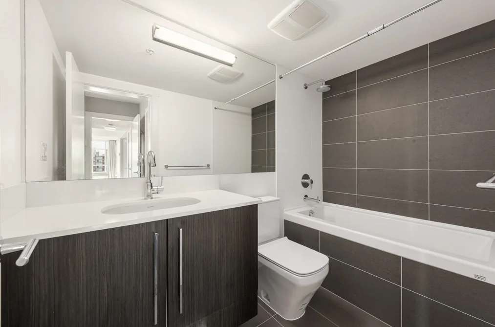 1204 188 AGNES STREET, New Westminster BC V3L 0H6, New Westminster BC — Residential for Sale - Photo 6