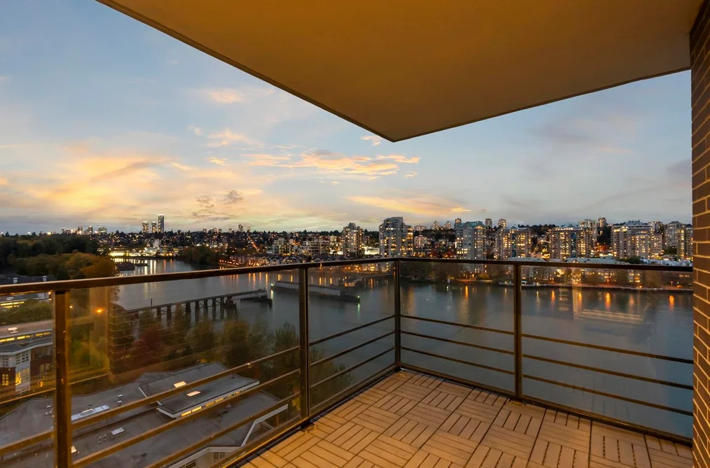 Condo for sale at 1204 210 Salter Street New Westminster British Columbia - MLS: R3166356
