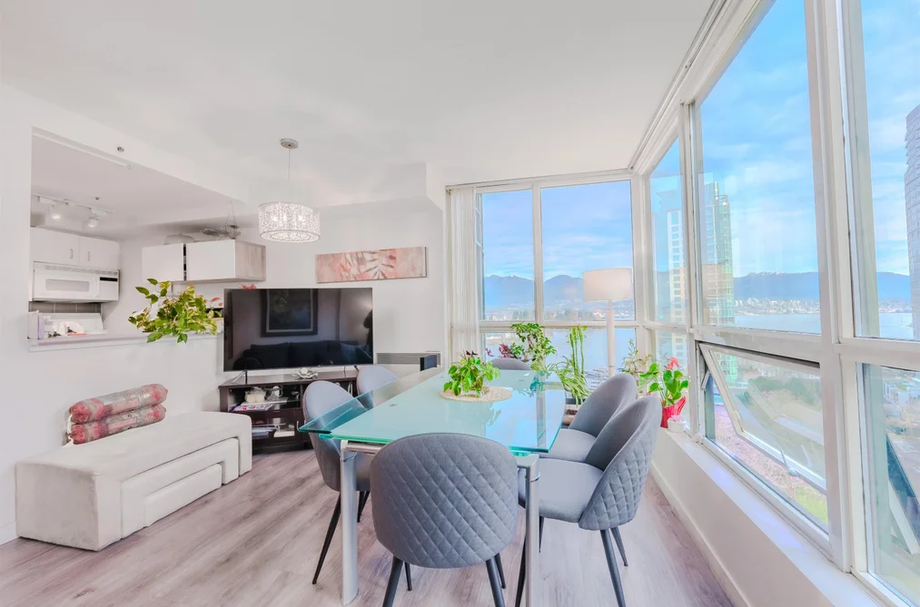 1204 555 JERVIS STREET, Vancouver BC V6E 4N1, Vancouver BC — Residential for Sale - Photo 2