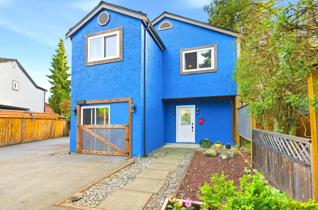 12044 MCINTYRE COURT, Maple Ridge BC V2X 8M8, Maple Ridge BC — Residential for Sale - Photo 2