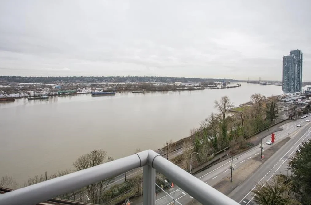 1205 125 COLUMBIA STREET, New Westminster BC V3L 0G8, New Westminster BC — Residential for Sale - Photo 2
