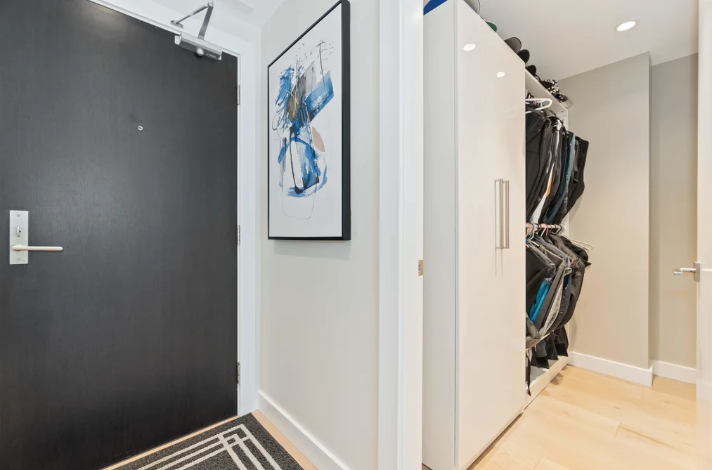1205 1372 SEYMOUR STREET, Vancouver BC V6B 0L1, Vancouver BC — Residential for Sale - Photo 2