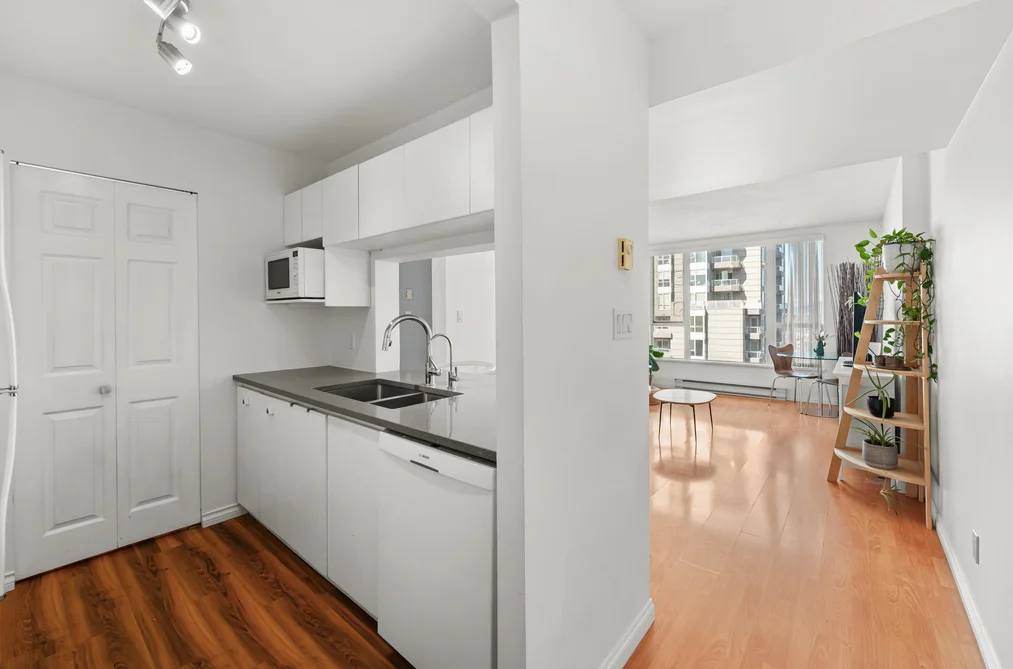1205 5189 GASTON STREET, Vancouver BC V5R 6C7, Vancouver BC — Residential for Sale - Photo 3