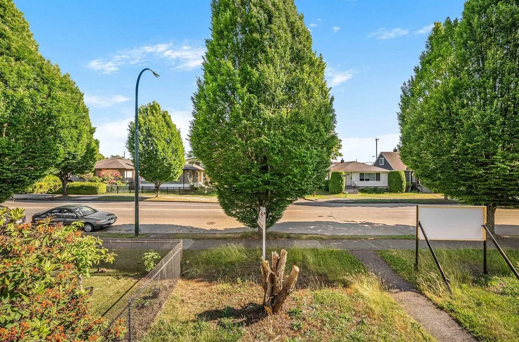 1205 E 49TH AVENUE, Vancouver BC V5W 2H9, Vancouver BC — Residential for Sale — Photo 11 of 39