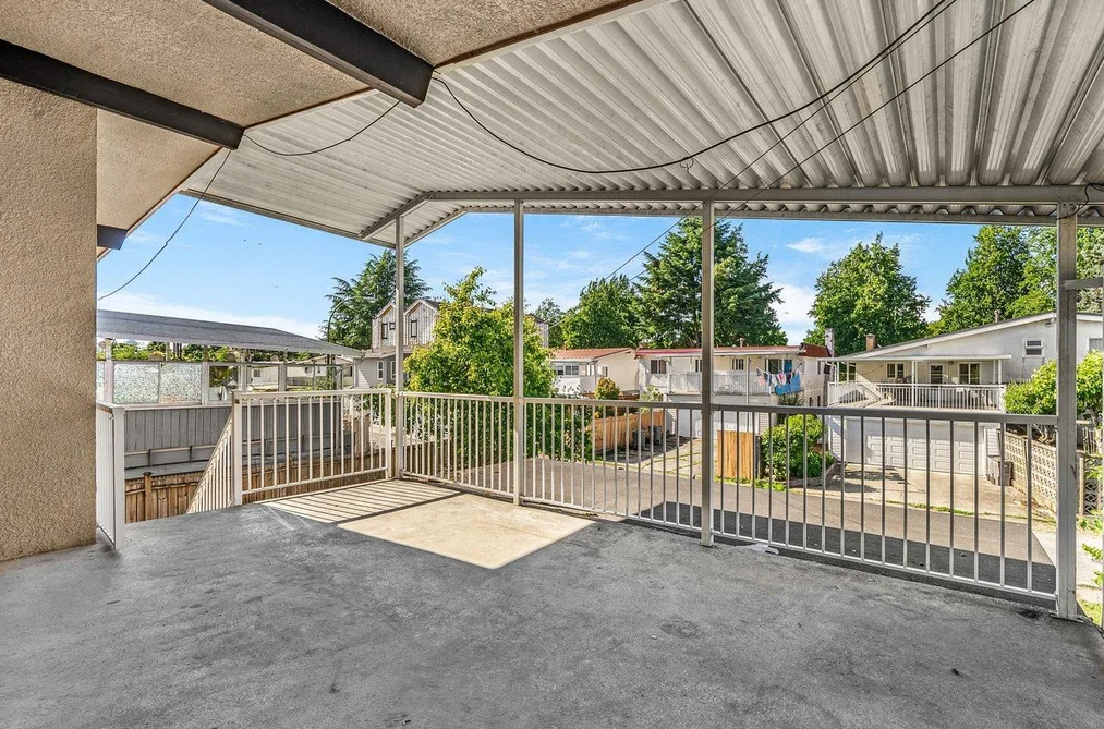 1205 E 49TH AVENUE, Vancouver BC V5W 2H9, Vancouver BC — Residential for Sale — Photo 5 of 39