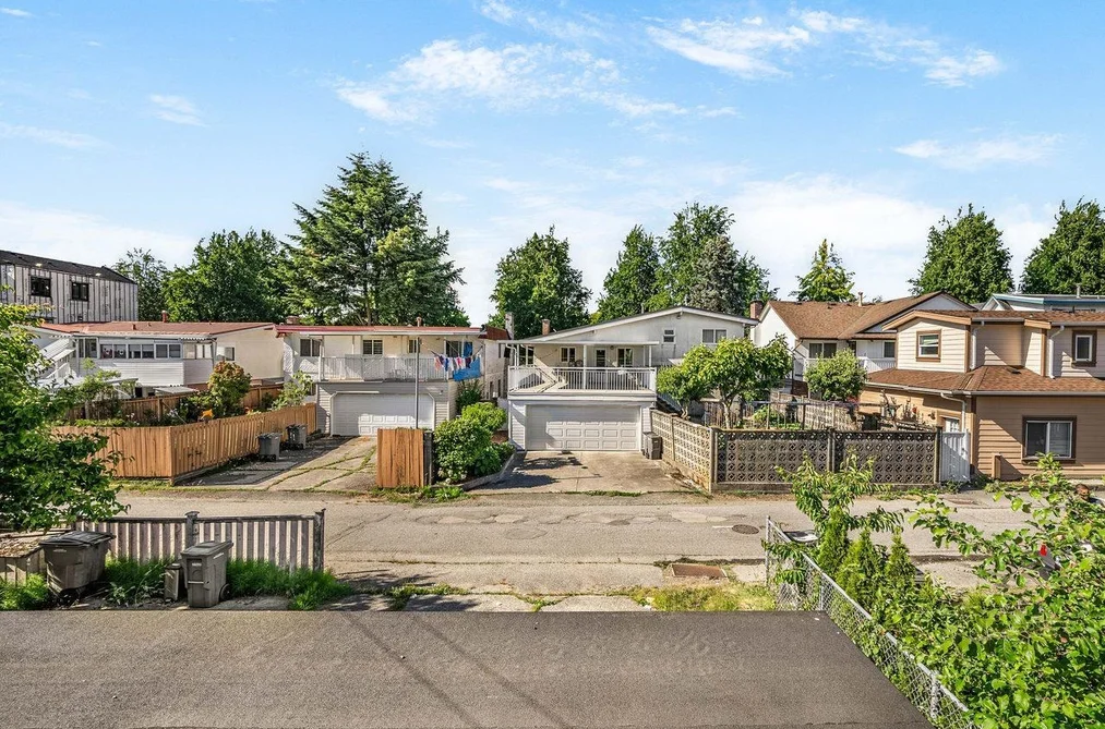 1205 E 49TH AVENUE, Vancouver BC V5W 2H9, Vancouver BC — Residential for Sale — Photo 6 of 39