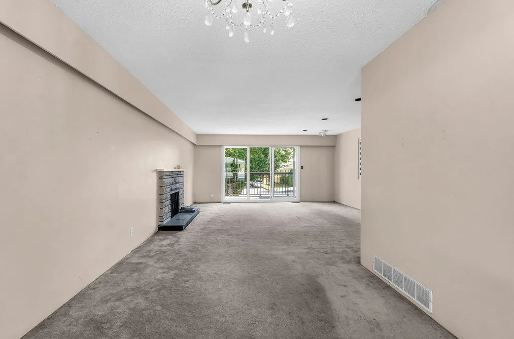 1205 E 49TH AVENUE, Vancouver BC V5W 2H9, Vancouver BC — Residential for Sale — Photo 8 of 39
