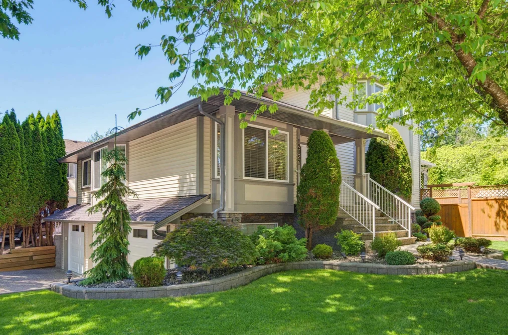12057 238 STREET, Maple Ridge BC V4R 4X4, Maple Ridge BC — Residential for Sale - Photo 2