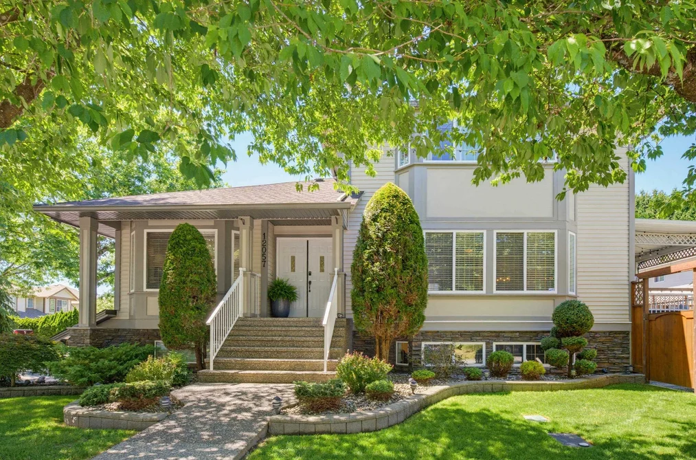 12057 238 STREET, Maple Ridge BC V4R 4X4, Maple Ridge BC — Residential for Sale — Photo 3 of 40