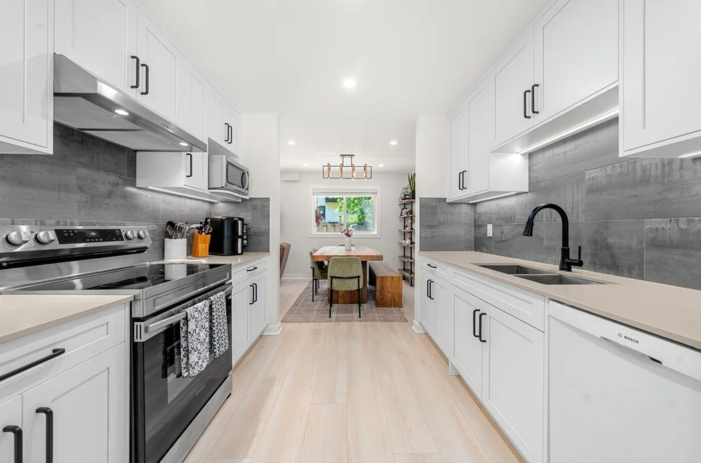 Townhouse for sale at 1206 Premier Street North Vancouver British Columbia - MLS: R3131574