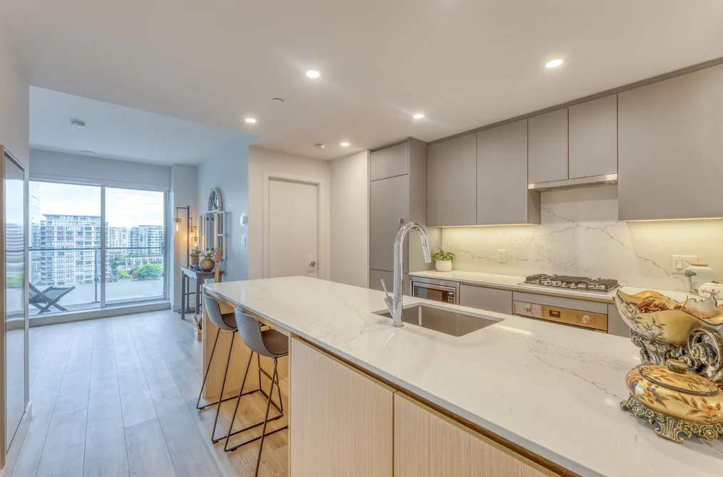 Condo for sale at 1207 5593 No. 3 Road Richmond British Columbia - MLS: R3155112