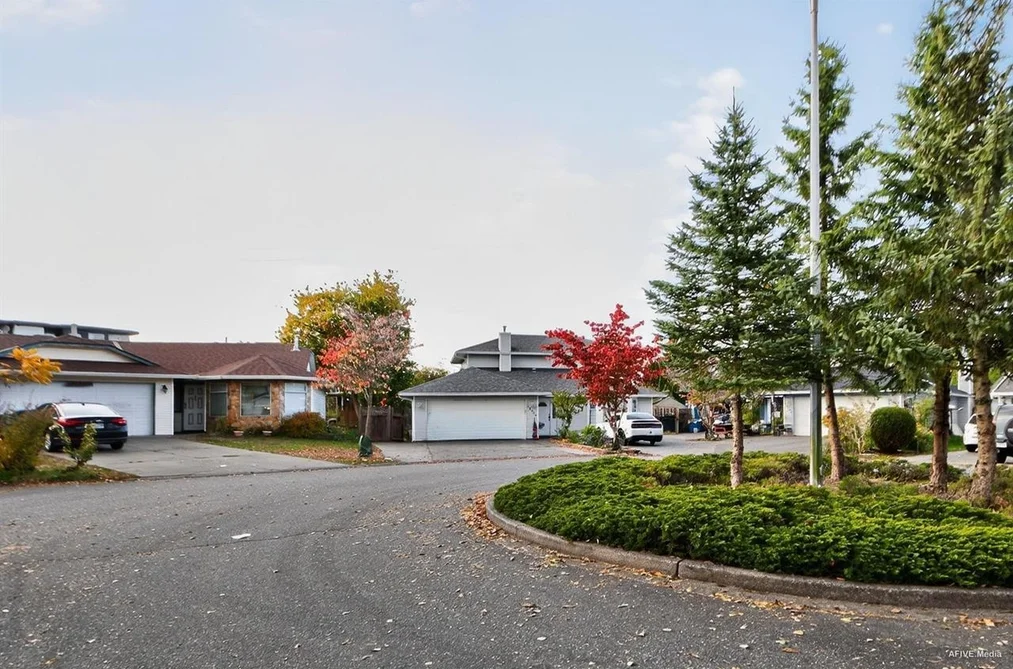 12079 84A AVENUE, Surrey BC V3W 0S7, Surrey BC — Residential for Sale - Photo 4