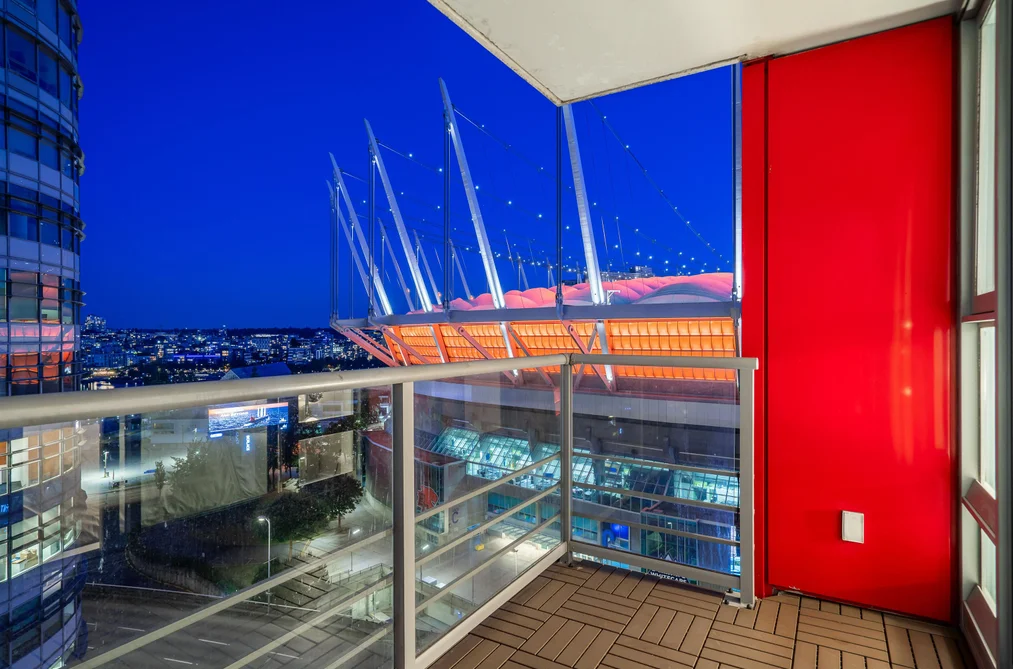 111 W Georgia St Unit 1208, Vancouver, BC - MLS: R3175178