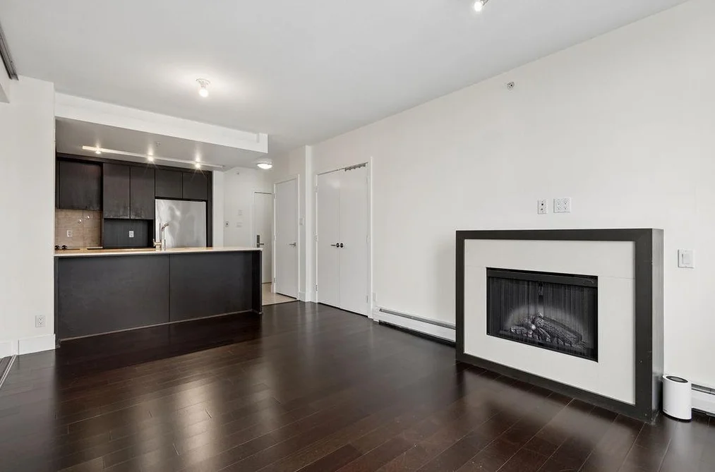 1208 1320 CHESTERFIELD AVENUE, North Vancouver, BC — Residential for Sale — Photo 3 of 25