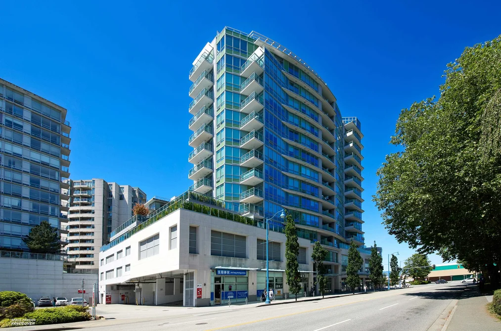Condo for sale at 1208 5599 Cooney Road Richmond British Columbia - MLS: R3133364
