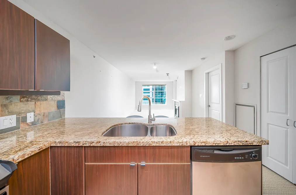 1208 6068 NO. 3 ROAD, Richmond BC V6Y 4M7, Richmond BC — Residential for Sale - Photo 3