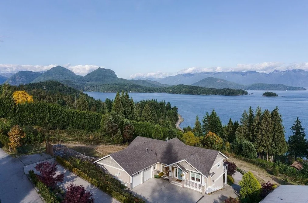 1208 St Andrews Rd, Gibsons, BC - MLS: R3170945