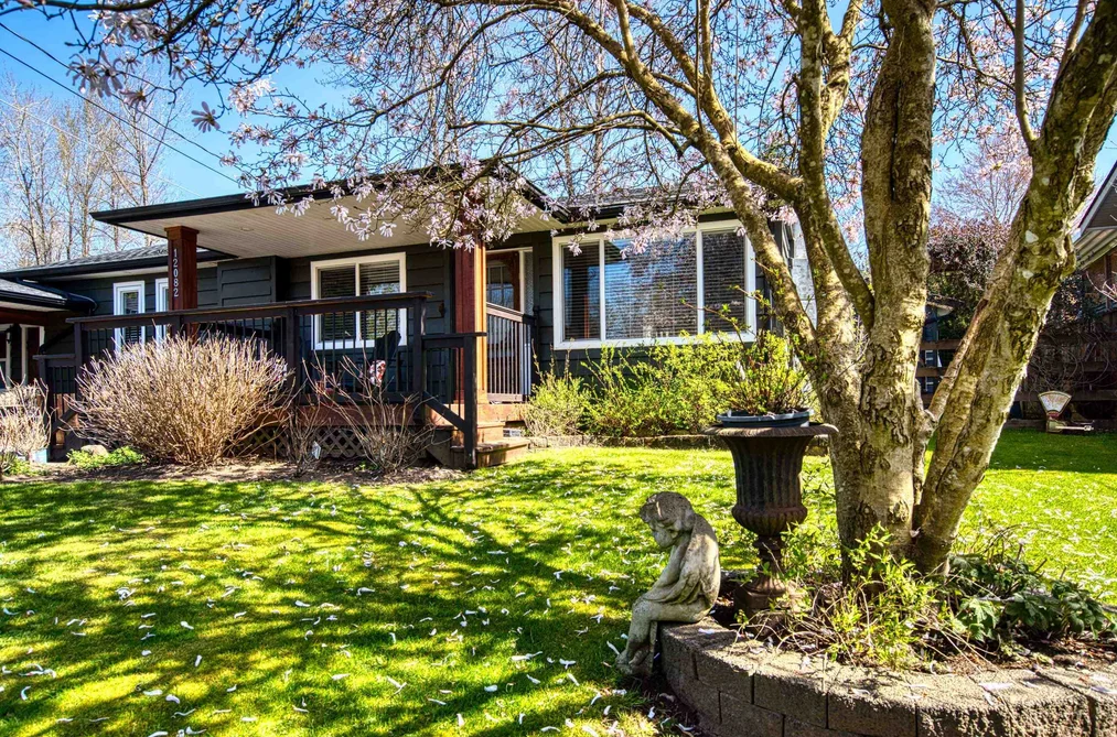 12082 261 STREET, Maple Ridge BC V2W 2A6, Maple Ridge BC — Residential for Sale - Photo 2