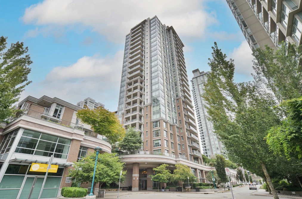 Condo for sale at 1209 1155 The High Street Coquitlam British Columbia - MLS: R3072838