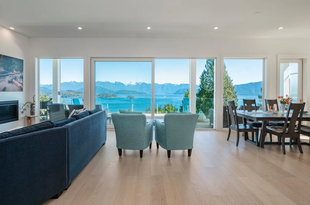 House for sale at 1209-1213 St. Andrews Road Gibsons British Columbia - MLS: R3112063