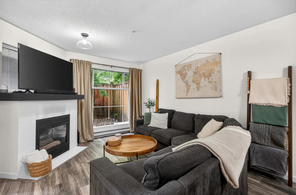 121 2678 DIXON STREET, Port Coquitlam BC V3C 6L7, Port Coquitlam BC — Residential for Sale - Photo 2