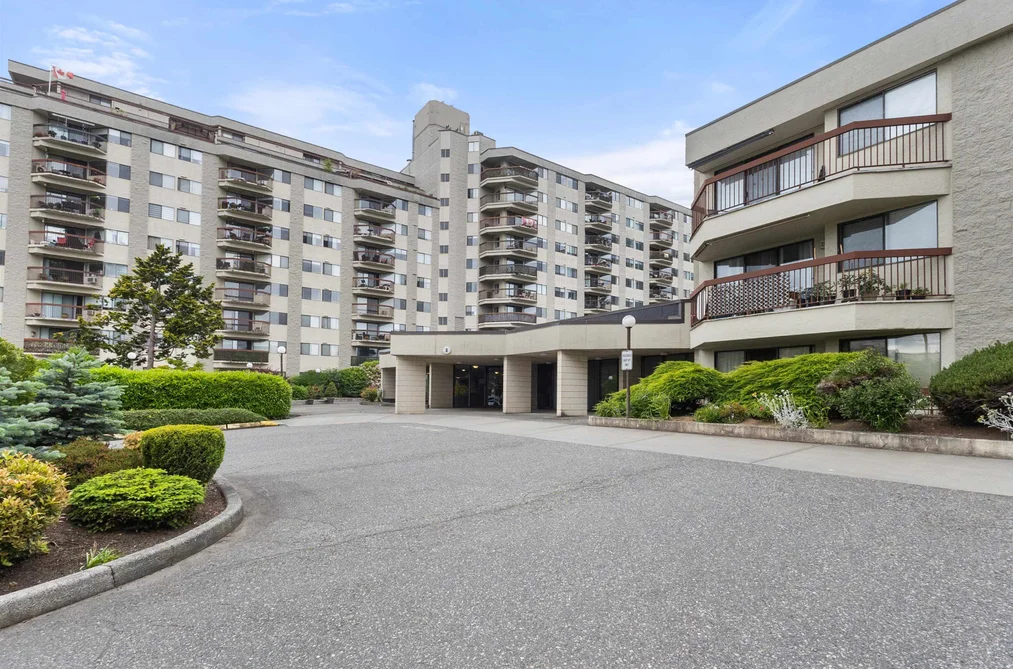 Condo for sale at 121 31955 Old Yale Road Abbotsford British Columbia - MLS: R3129784