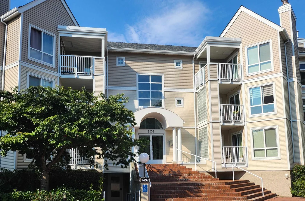 Condo for sale at 121 7437 Moffatt Road Richmond British Columbia - MLS: R3107328