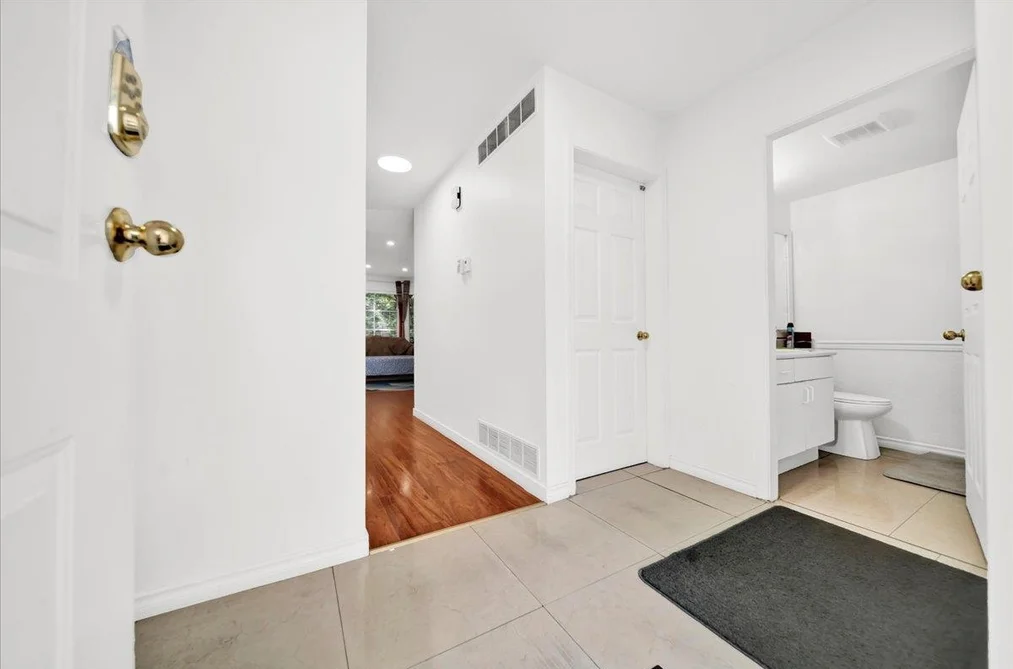 121 8655 KING GEORGE BOULEVARD, Surrey BC V3W 5C4, Surrey BC — Residential for Sale — Photo 34 of 39