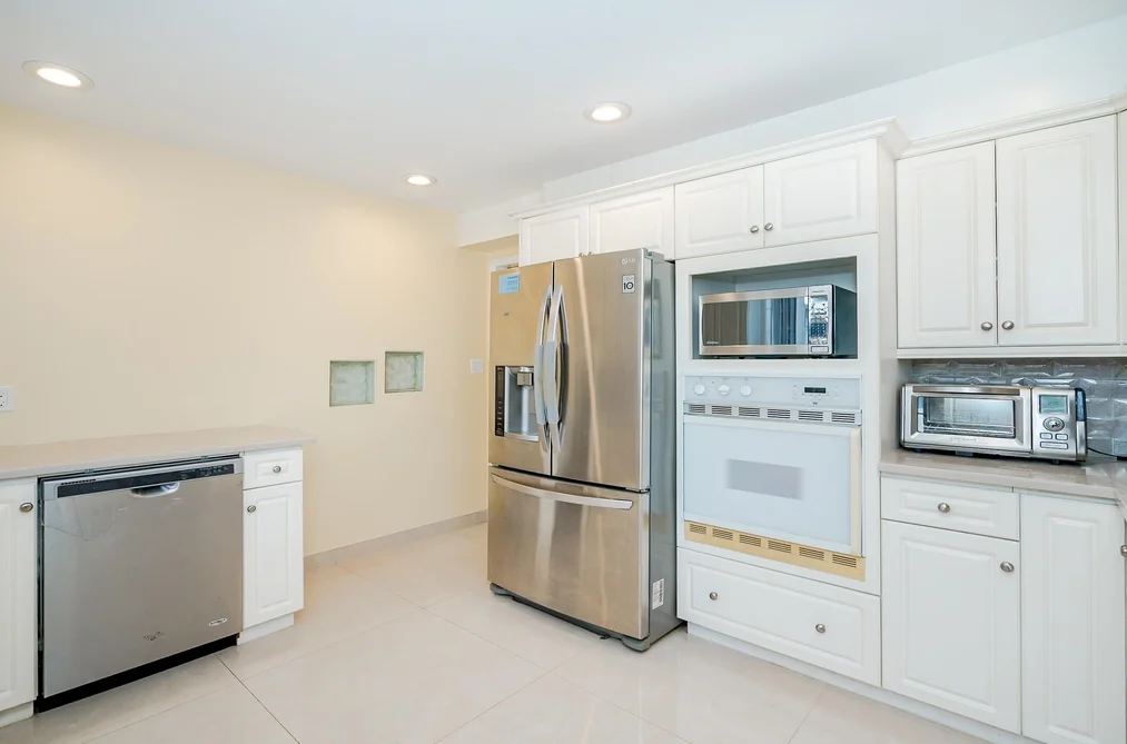 12100 CAMERON DRIVE, Richmond, BC — Residential for Sale — Photo 10 of 40
