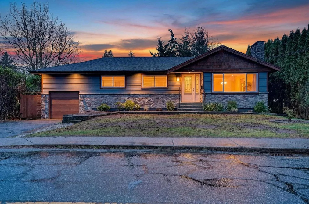 House for sale at 12106 214 Street Maple Ridge British Columbia - MLS: R3089559